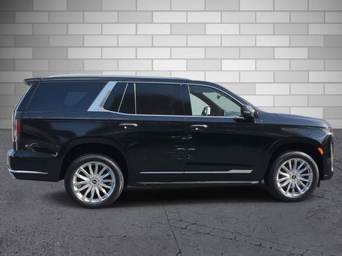 Certified 2023 Cadillac Escalade Premium Luxury image 6