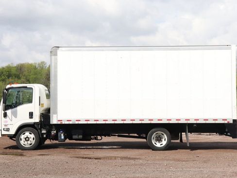Used 2023 Chevrolet Low Cab Forward 5500XD RWD image 5