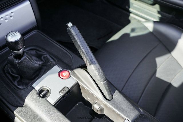 Used 2004 Honda S2000 image 51