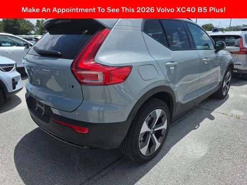 Used 2026 Volvo XC40 B5 Plus AWD/4WD image 2