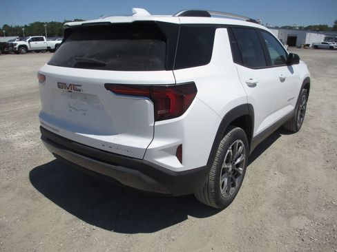 New 2026 GMC Terrain Elevation w/ Elevation Premium Package AWD/4WD image 4