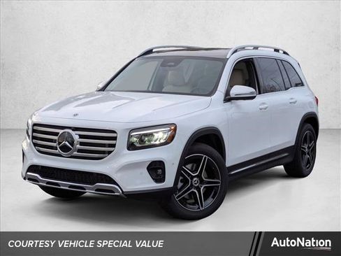 New 2026 Mercedes-Benz GLB 250 image 1