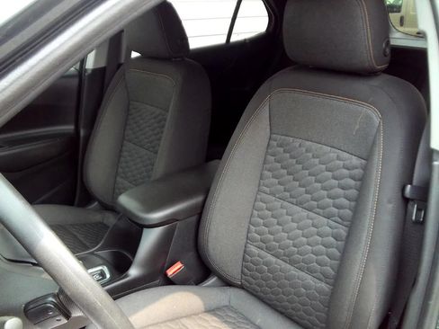 Used 2020 Chevrolet Equinox LT FWD image 8