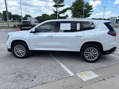 Used 2024 GMC Acadia Denali w/ Super Cruise Package AWD/4WD image 18