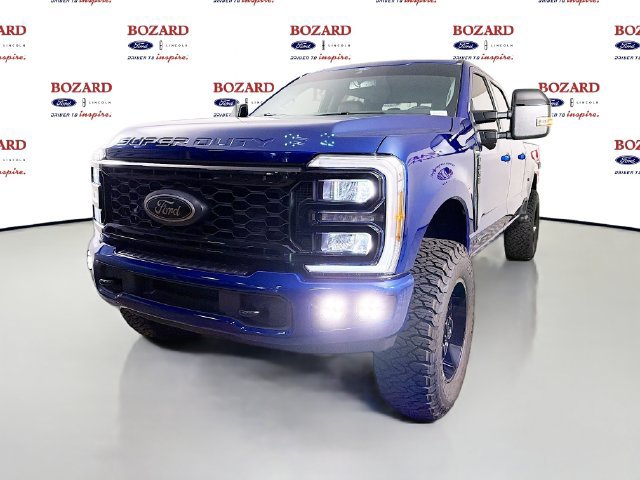 New 2026 Ford F350 Lariat w/ Black Appearance Package AWD/4WD image 3