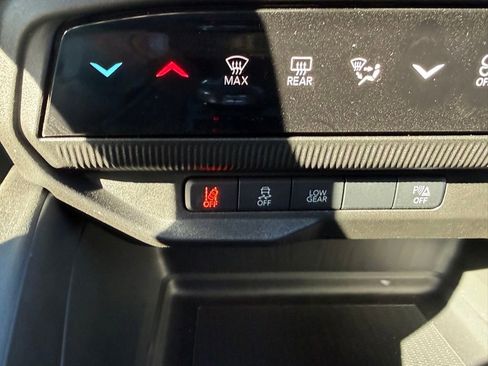 New 2026 Jeep Cherokee Limited AWD/4WD image 20