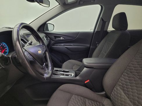 Used 2020 Chevrolet Equinox LT AWD/4WD image 17
