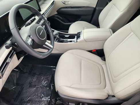 Certified 2025 Hyundai Tucson SEL FWD image 8