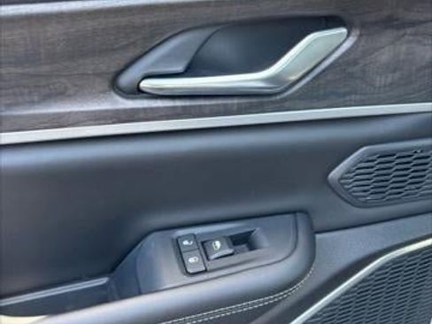 New 2026 Jeep Grand Cherokee L Limited image 43