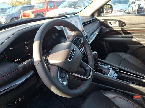 Certified 2023 Jeep Compass Trailhawk w/ Trailhawk Elite Group image 25