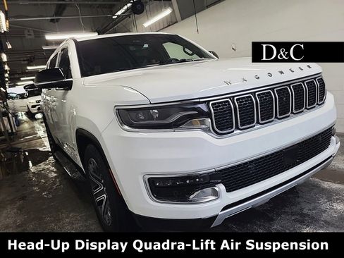 Used 2024 Jeep Wagoneer Series II w/ Convenience Group I image 1