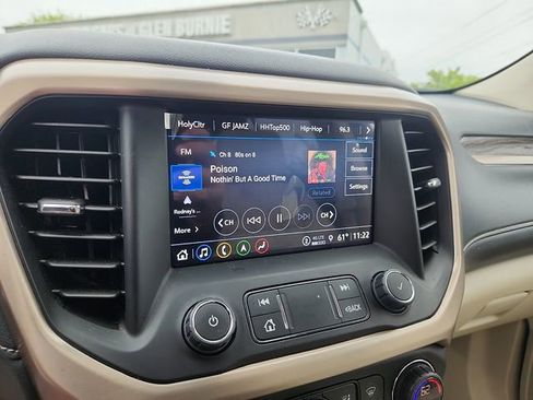 Used 2023 GMC Acadia Denali w/ Denali Ultimate Package AWD/4WD image 18