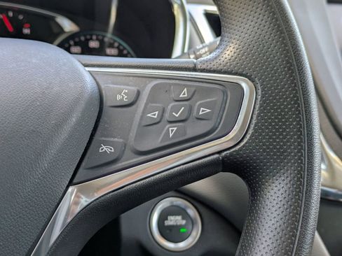 Used 2024 Chevrolet Equinox LS w/ LS Convenience Package image 25