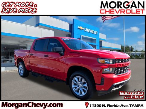 Used 2022 Chevrolet Silverado 1500 Custom w/ LPO, Blackout Package image 1