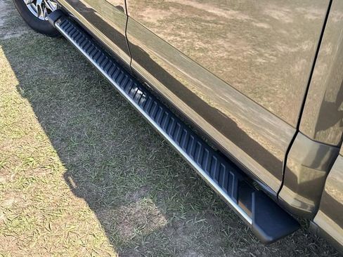 Used 2016 Ford F150 XLT w/ Equipment Group 302A Luxury image 15