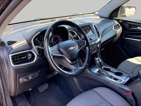 Used 2019 Chevrolet Equinox LT FWD image 12