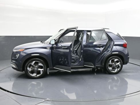 Used 2023 Hyundai Venue Limited w/ Cargo Package image 39