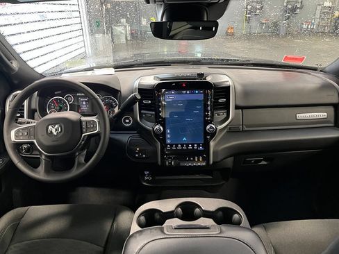 Used 2025 RAM 2500 Big Horn AWD/4WD image 14