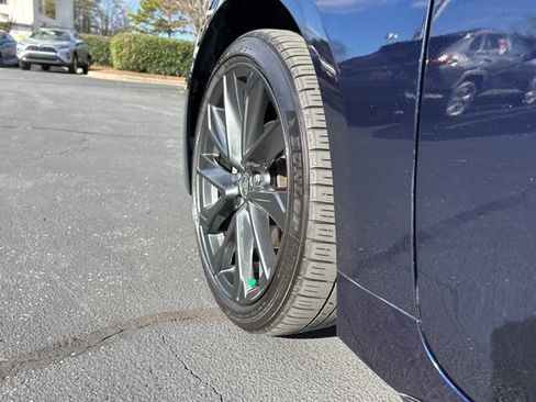 Used 2025 Toyota Corolla SE image 9