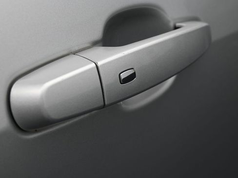 Used 2021 Chevrolet Blazer LT image 36