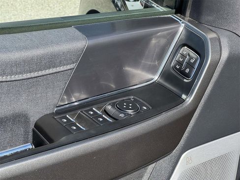 Used 2023 Ford F150 Lariat w/ Equipment Group 502A High image 18