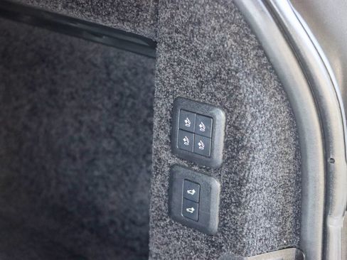 Used 2018 Land Rover Range Rover HSE AWD/4WD image 19