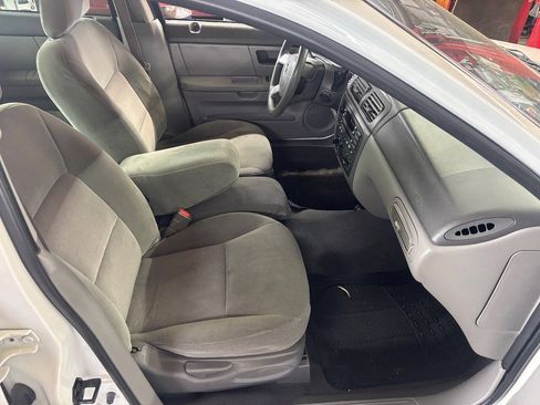 Used 2005 Mercury Sable GS FWD image 12