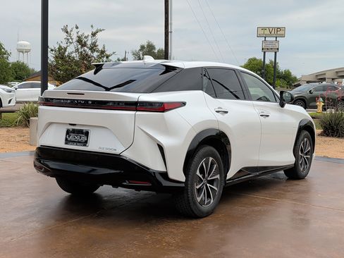 Used 2024 Lexus RZ 300e Premium w/ Cold Area Package image 2