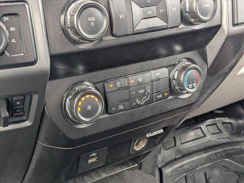 Used 2019 Ford F250 XLT w/ FX4 Off-Road Package image 14