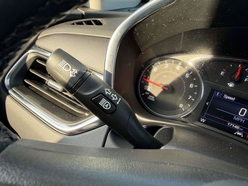 Certified 2023 Chevrolet Equinox LT FWD image 28