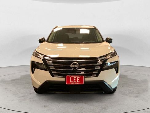 New 2026 Nissan Rogue S image 8