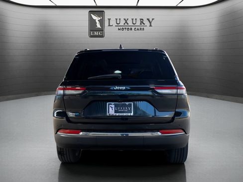 Used 2023 Jeep Grand Cherokee 4WD 4xe image 7