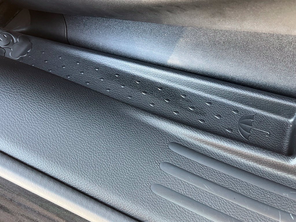 Used 2024 Chrysler Pacifica Touring FWD image 36