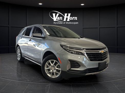 Used 2023 Chevrolet Equinox LT AWD/4WD image 1