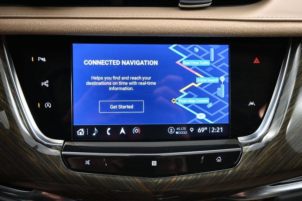 Used 2021 Cadillac XT6 Premium Luxury w/ Platinum Package AWD/4WD image 12