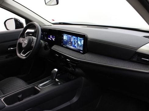 New 2026 Nissan Kicks SV w/ SV Premium Package image 26