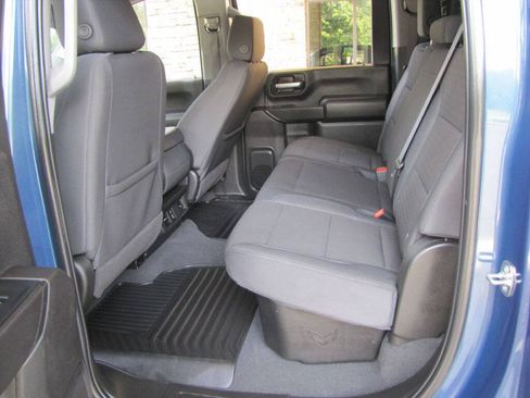 Used 2024 Chevrolet Silverado 2500 Custom w/ Custom Value Package AWD/4WD image 16