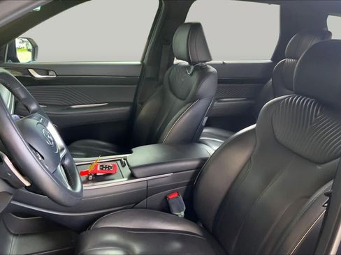 Used 2023 Hyundai Palisade Calligraphy FWD image 8