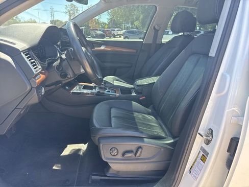 Used 2021 Audi Q5 Premium Plus image 5