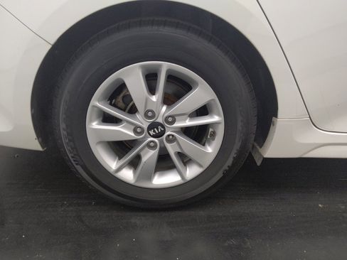 Used 2018 Kia Optima LX w/ Convenience Package FWD image 31