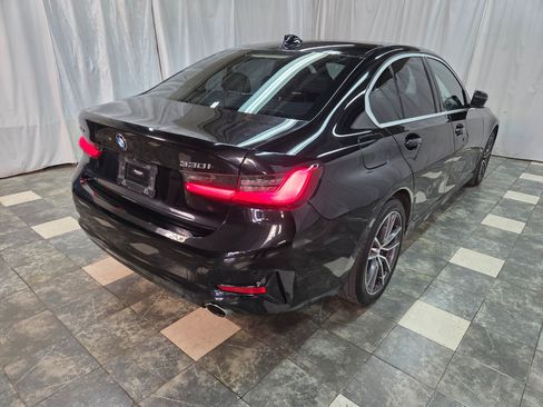 Used 2019 BMW 330i xDrive Sedan w/ Convenience Package image 6