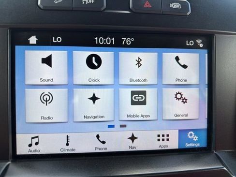 Used 2016 Ford F150 Lariat w/ Equipment Group 502A Luxury AWD/4WD image 20