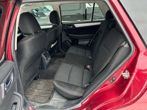 Used 2018 Subaru Outback 2.5i Premium image 8