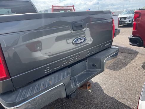 Used 2015 Ford F250 XL w/ XL Appearance Package AWD/4WD image 15