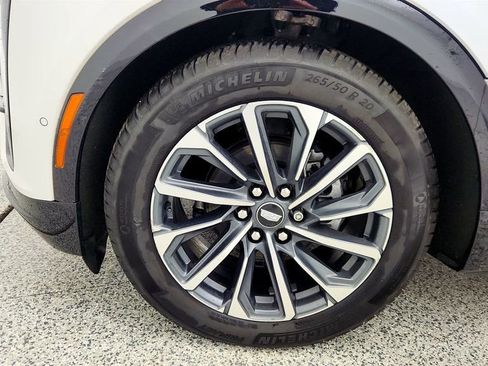 Used 2024 Cadillac Lyriq Sport AWD/4WD image 9