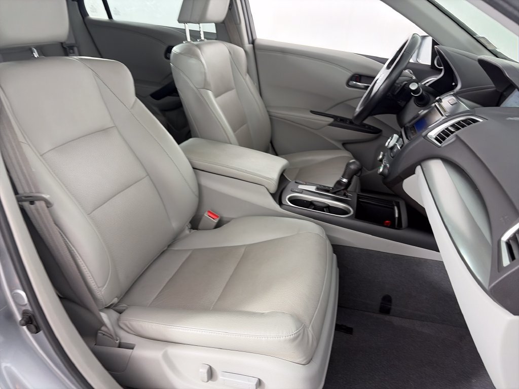 Used 2018 Acura RDX w/ Technology Package AWD/4WD image 32