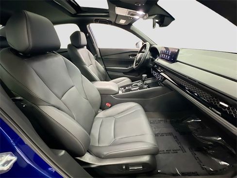 Used 2024 Honda Accord Sport image 29
