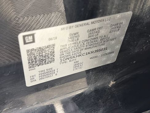 Used 2019 Chevrolet Suburban LT AWD/4WD image 9