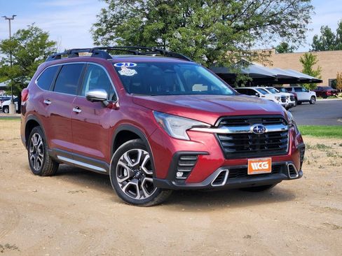 Used 2023 Subaru Ascent Touring AWD/4WD image 2