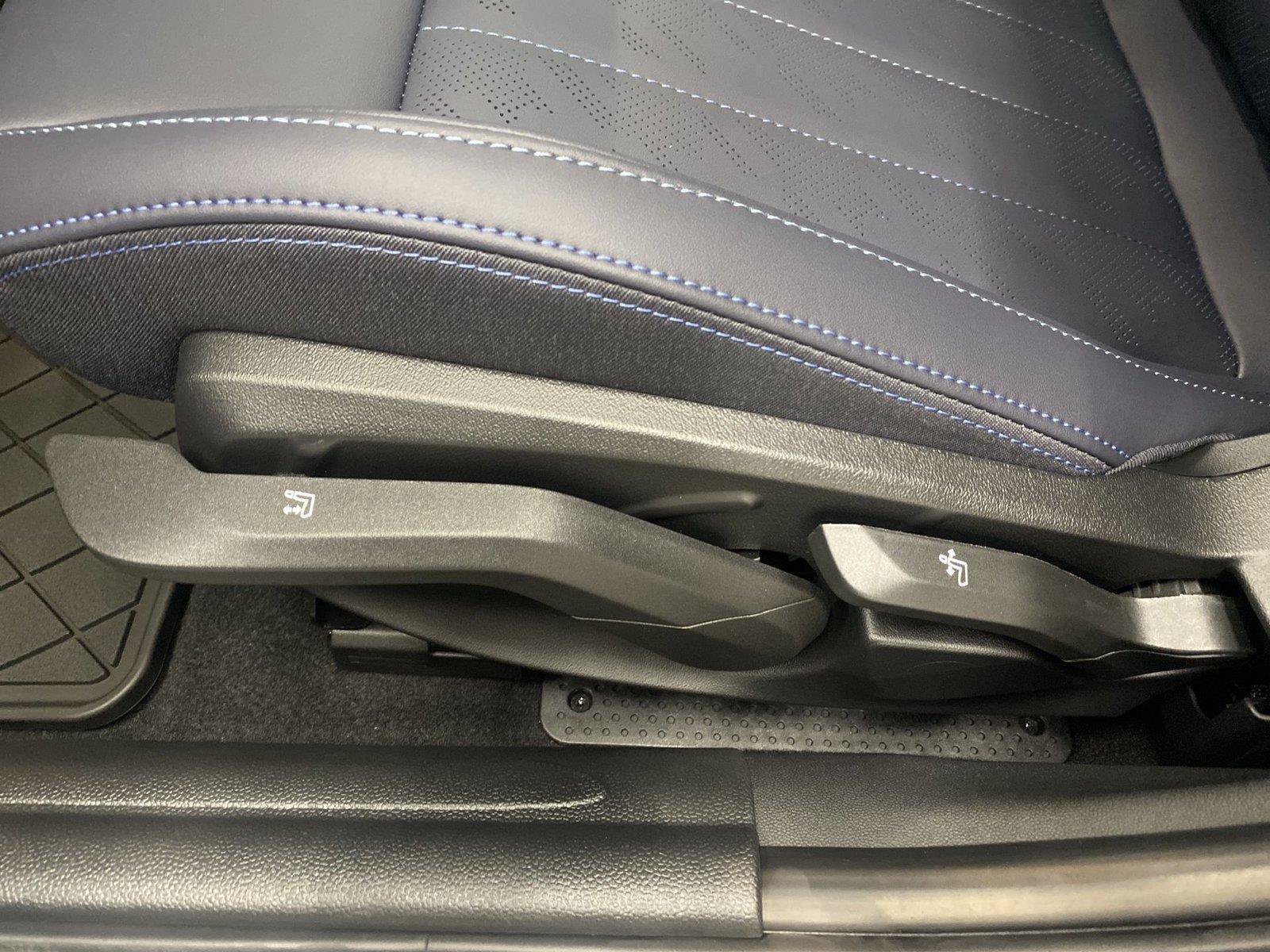 New 2026 MINI Cooper S FWD image 18